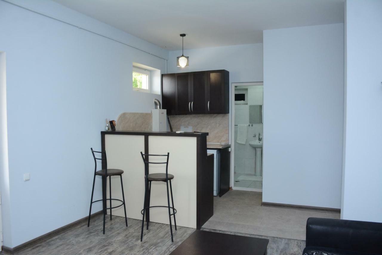 Holiday Home On Aygestan 11 Yerevan Bagian luar foto