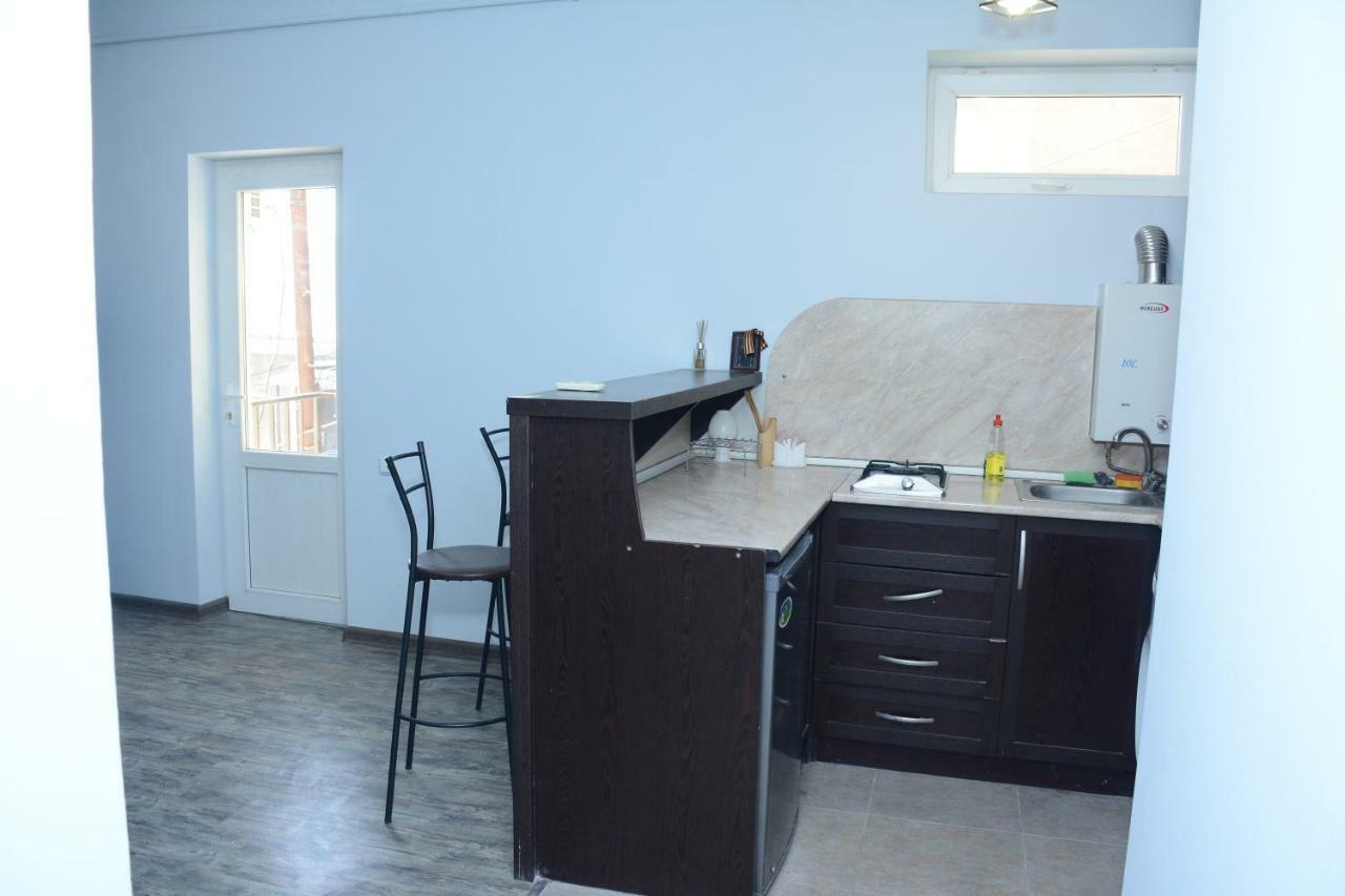 Holiday Home On Aygestan 11 Yerevan Bagian luar foto
