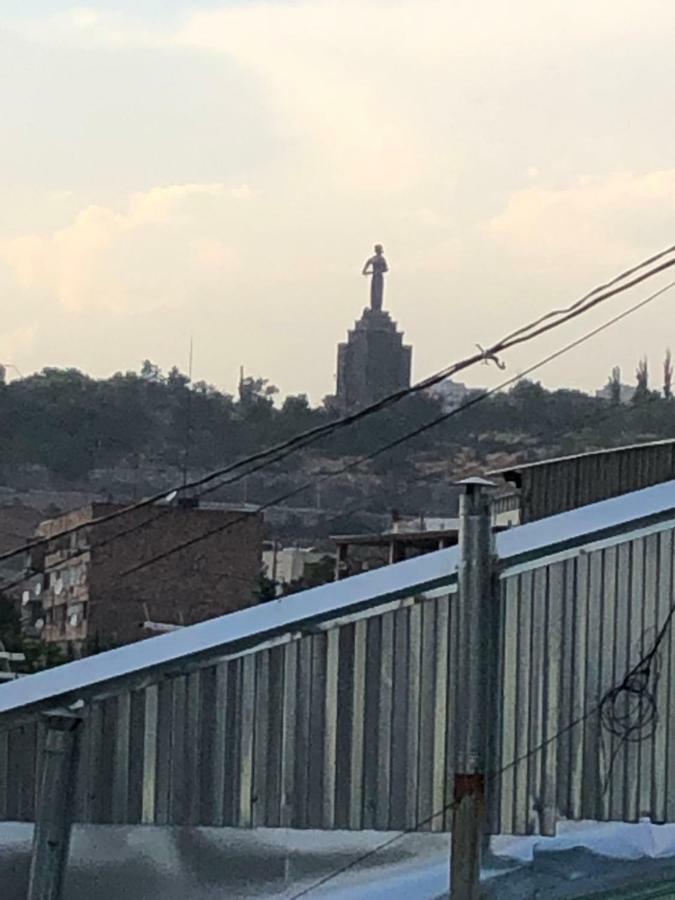 Holiday Home On Aygestan 11 Yerevan Bagian luar foto